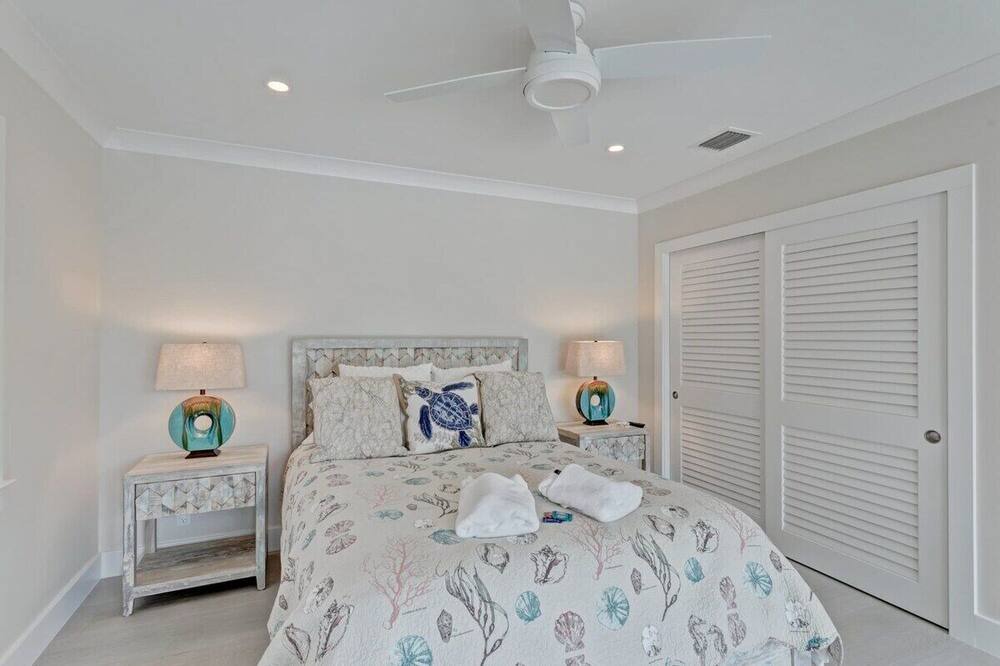 Photo of Bedroom in Singer Island