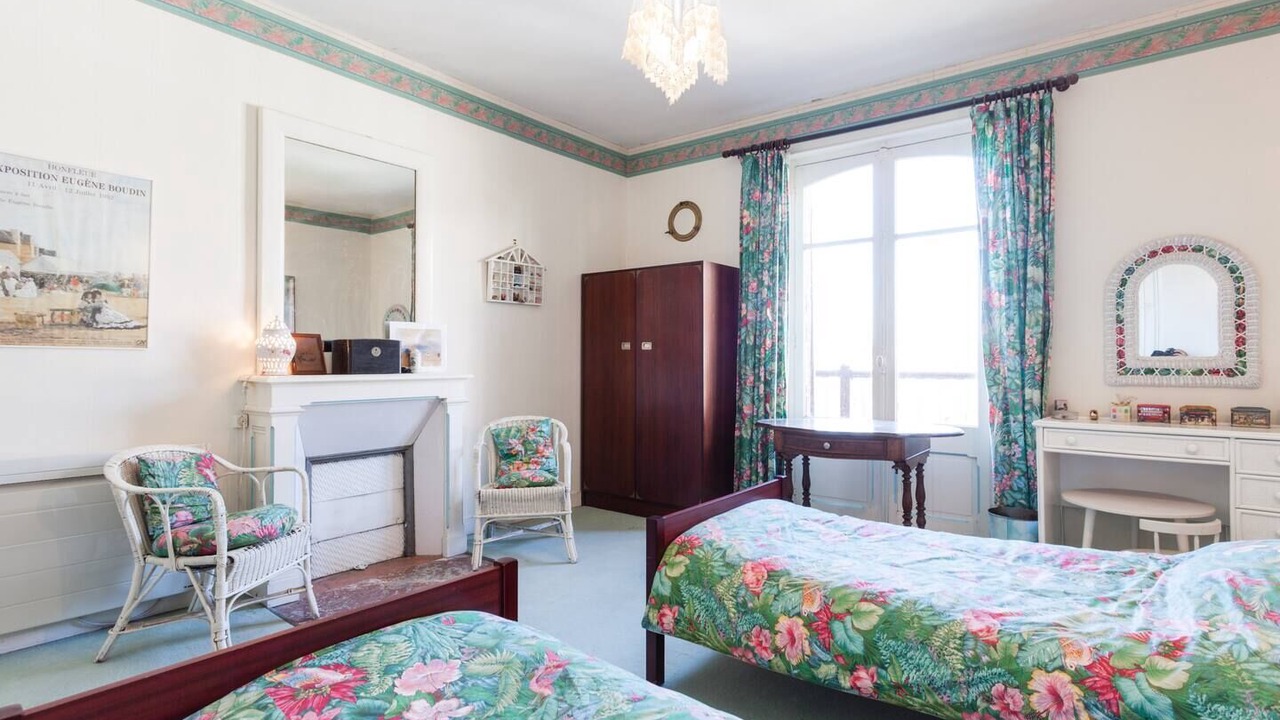 Photo of Others in Houlgate