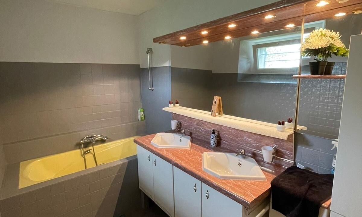Photo of Kitchen in Louan-Villegruis-Fontaine