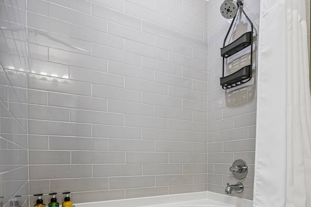 Photo of Bathroom in Old East Dallas