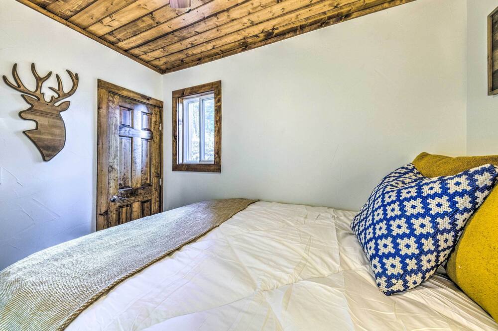 Photo of Bedroom in Ruidoso