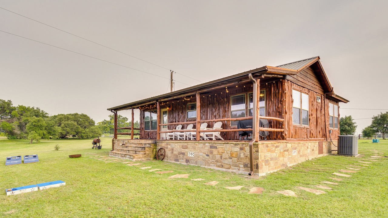 Photo of Outdoor in La Grange