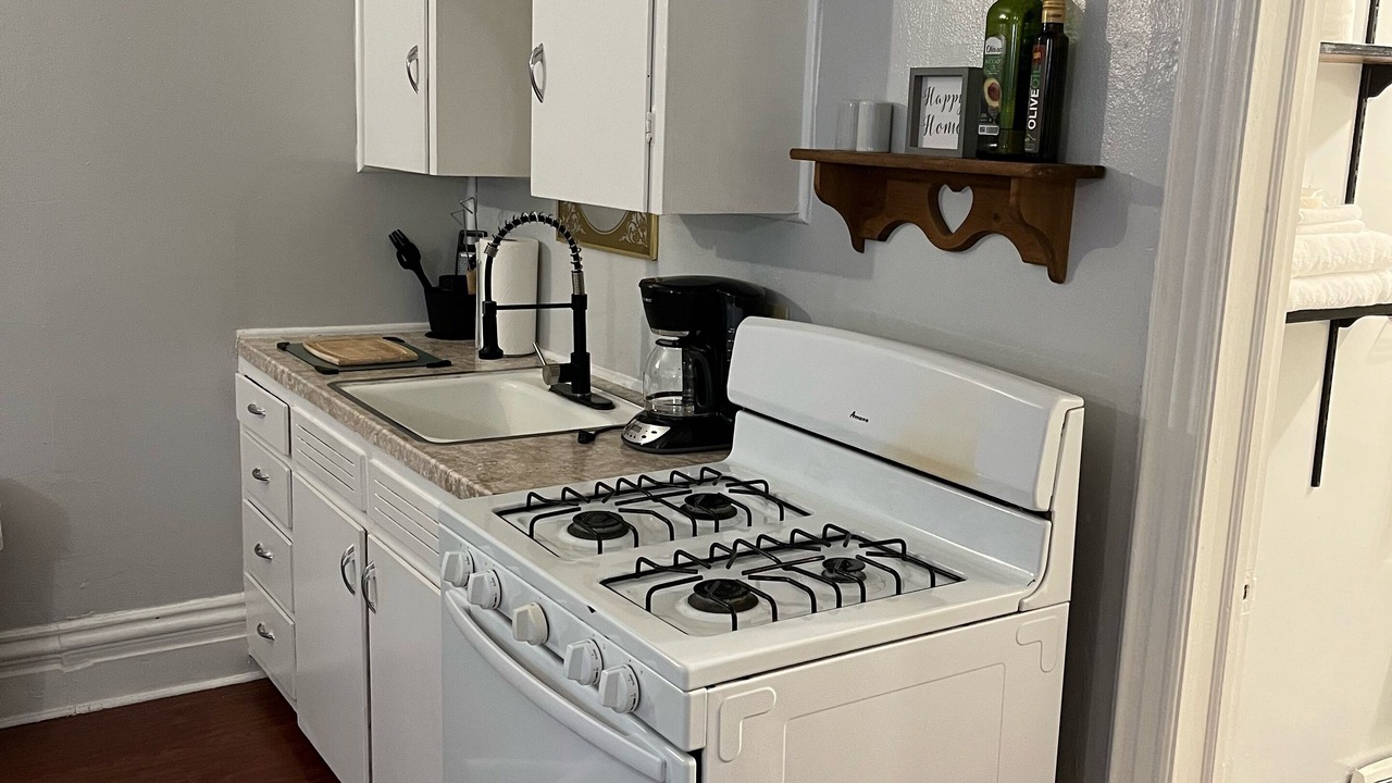 Photo of Kitchen in Flint