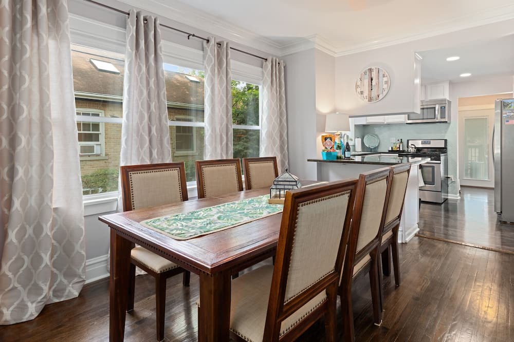 Photo of Kitchen in Oak Lawn