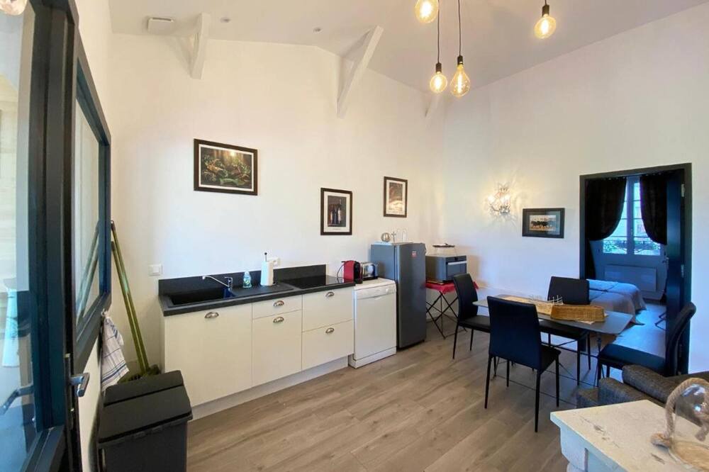 Photo of Livingroom in Lisle-sur-Tarn