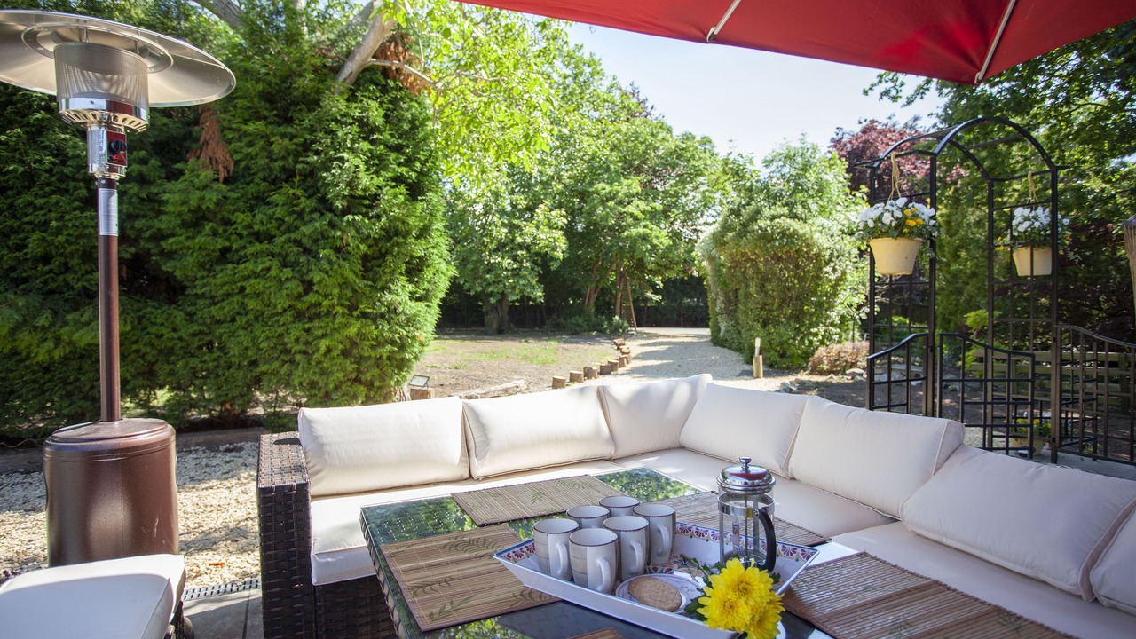 Photo of Patio Balcony in Olveston