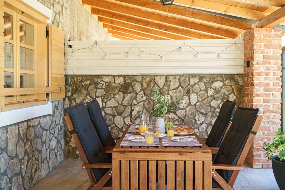 Photo of Patio Balcony in Ladevci