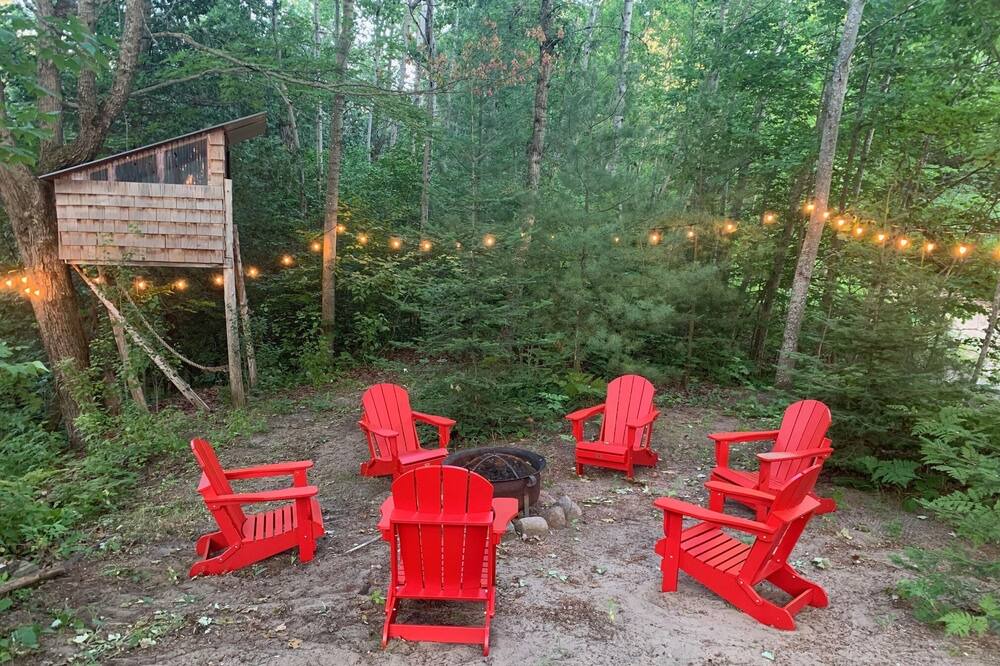 Photo of Outdoor in Tiny