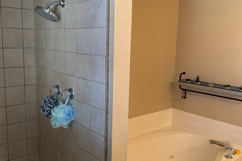 Photo of Bathroom in San Saba