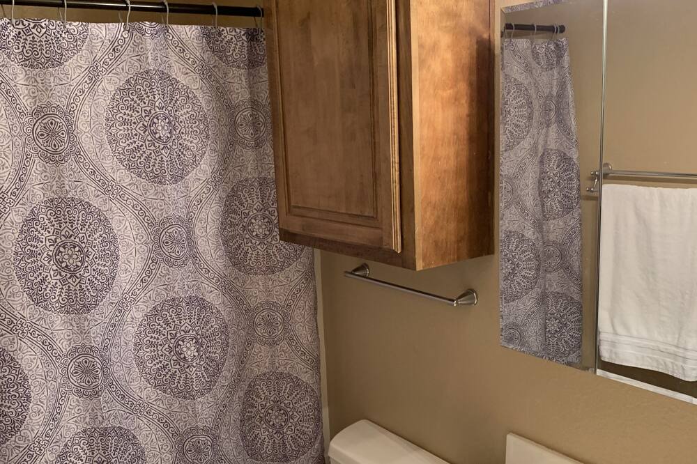 Photo of Bathroom in San Saba