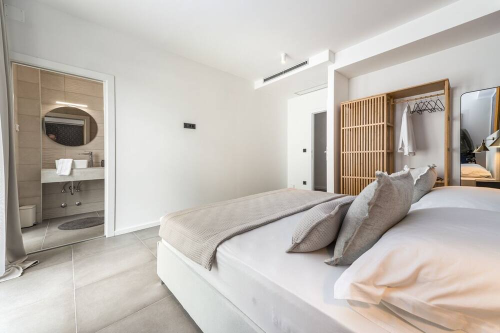 Photo of Bedroom in Slano