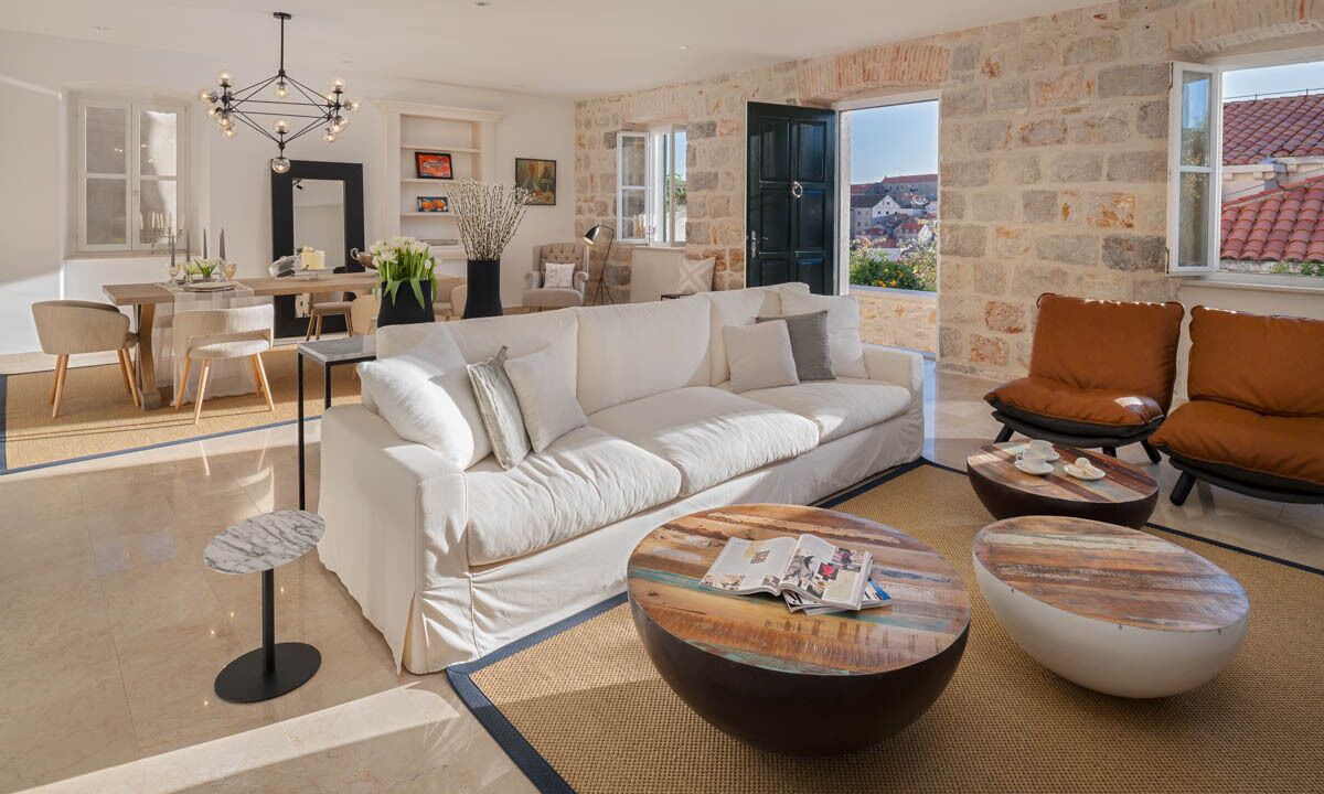 Photo of Livingroom in Pile