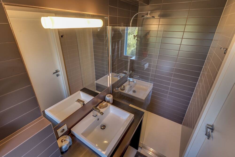 Photo of Bathroom in Prvic Luka
