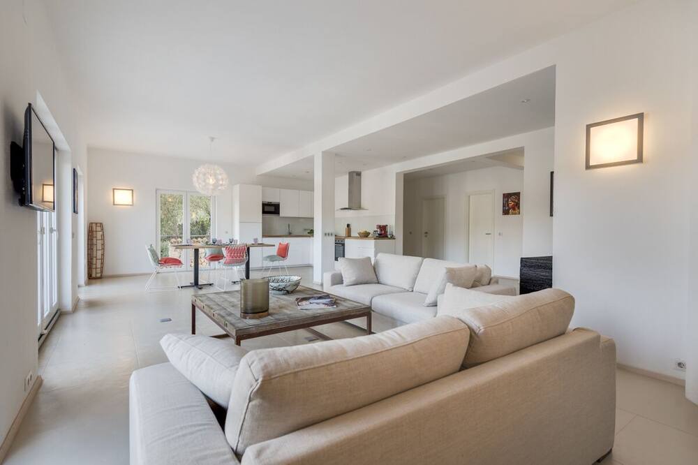 Photo of Livingroom in Prvic Luka