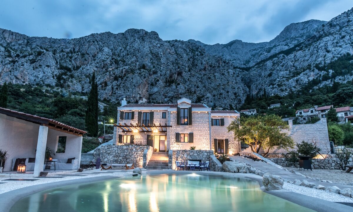 Photo of Outdoor in Makarska