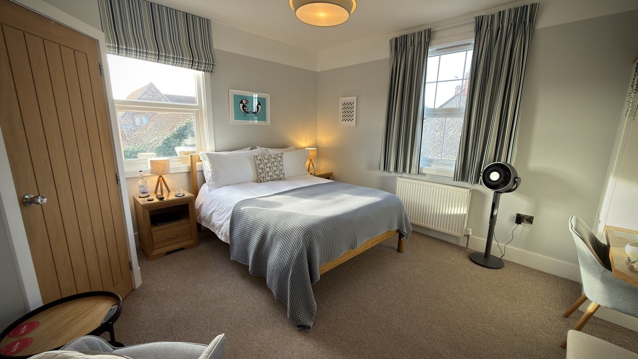 Photo of Bedroom in Weybourne