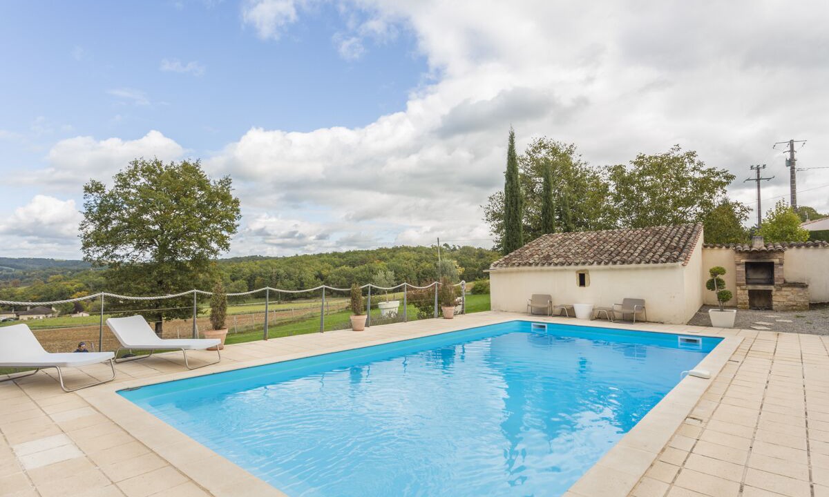 Photo of Outdoor in Lacapelle-Biron
