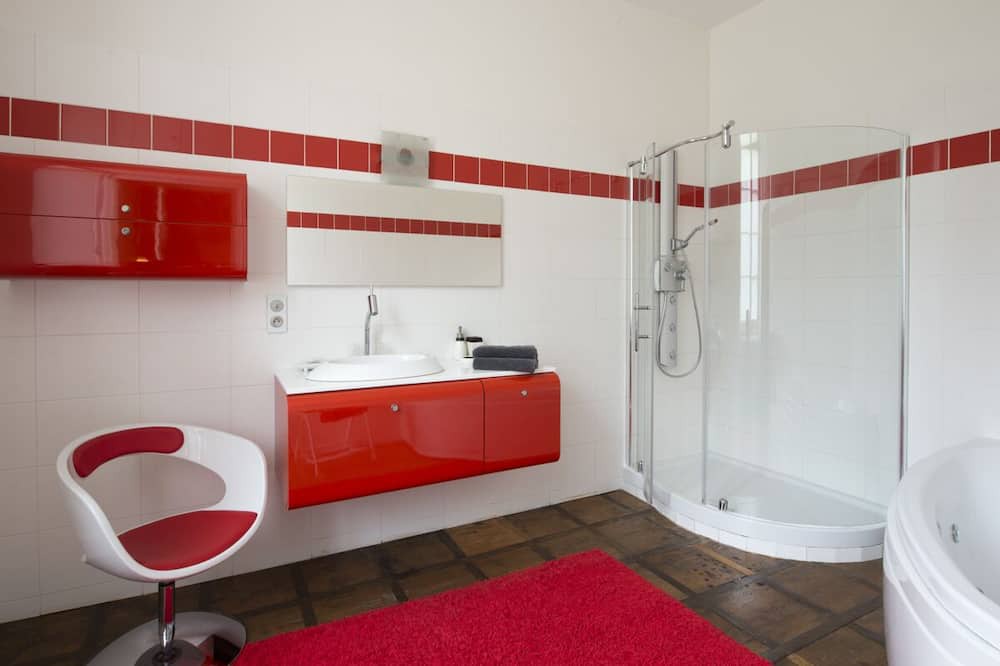 Photo of Others in Beaune