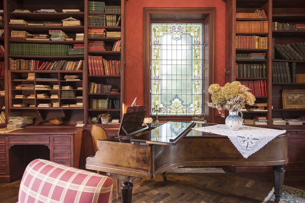 Photo of Others in Beaune