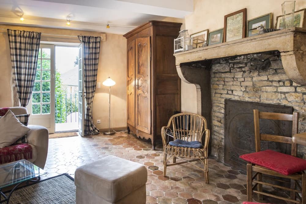 Photo of Others in Beaune