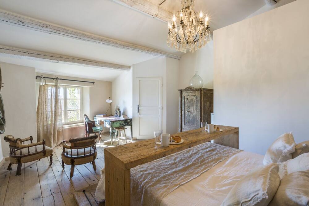 Photo of Bedroom in La Capelle-et-Masmolene