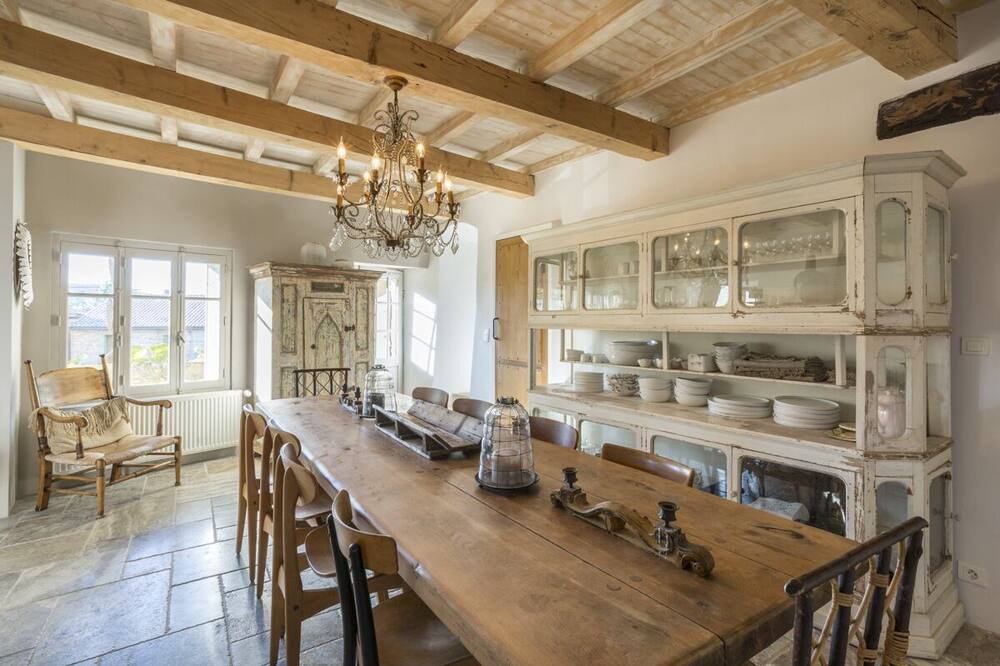 Photo of Kitchen in La Capelle-et-Masmolene