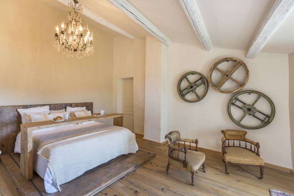 Photo of Bedroom in La Capelle-et-Masmolene