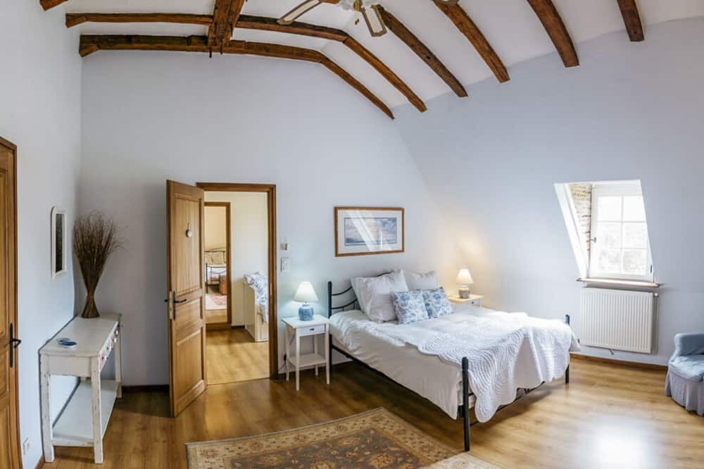 Photo of Bedroom in Agnac