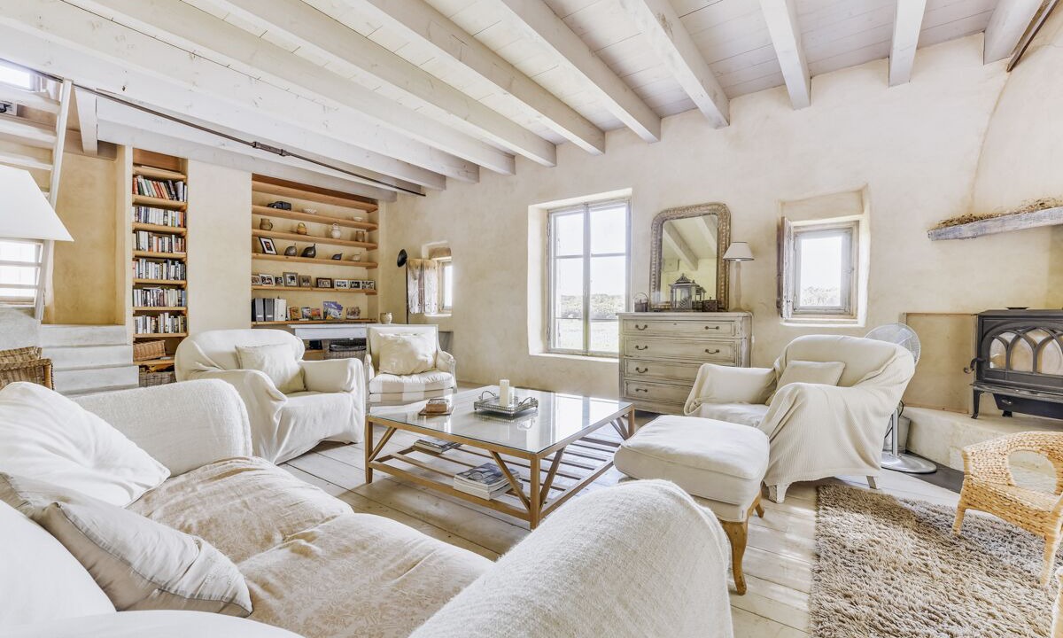 Photo of Livingroom in Sabran