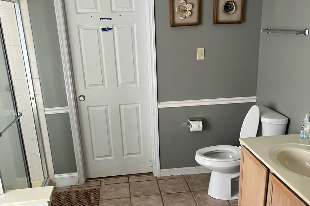 Photo of Bathroom in Dardenne Prairie
