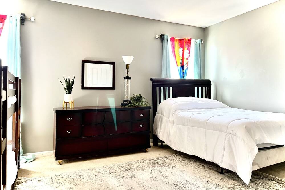 Photo of Bedroom in Dardenne Prairie