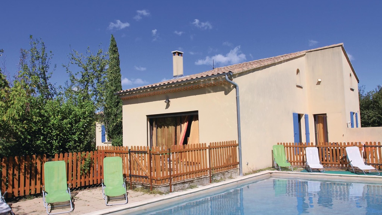 Photo of Outdoor in Grillon