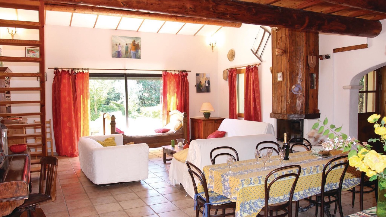 Photo of Others in Grillon