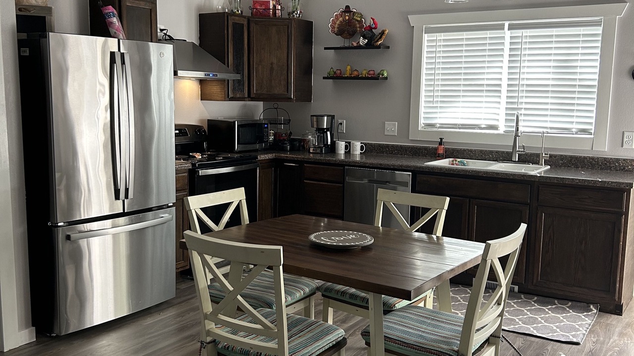 Photo of Kitchen in Elizabeth