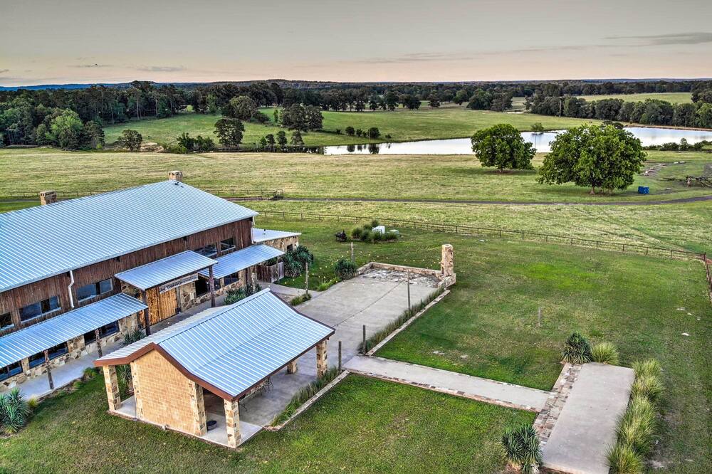 Photo of Outdoor in Cason