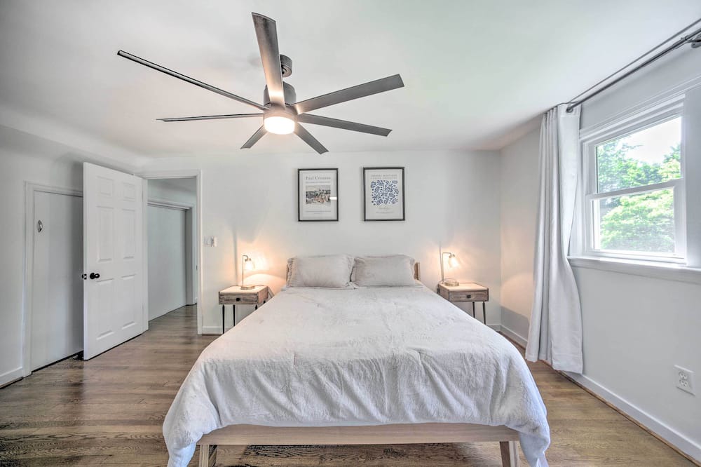Photo of Bedroom in Whitesboro