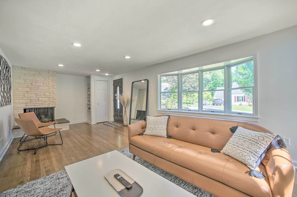 Photo of Livingroom in Whitesboro