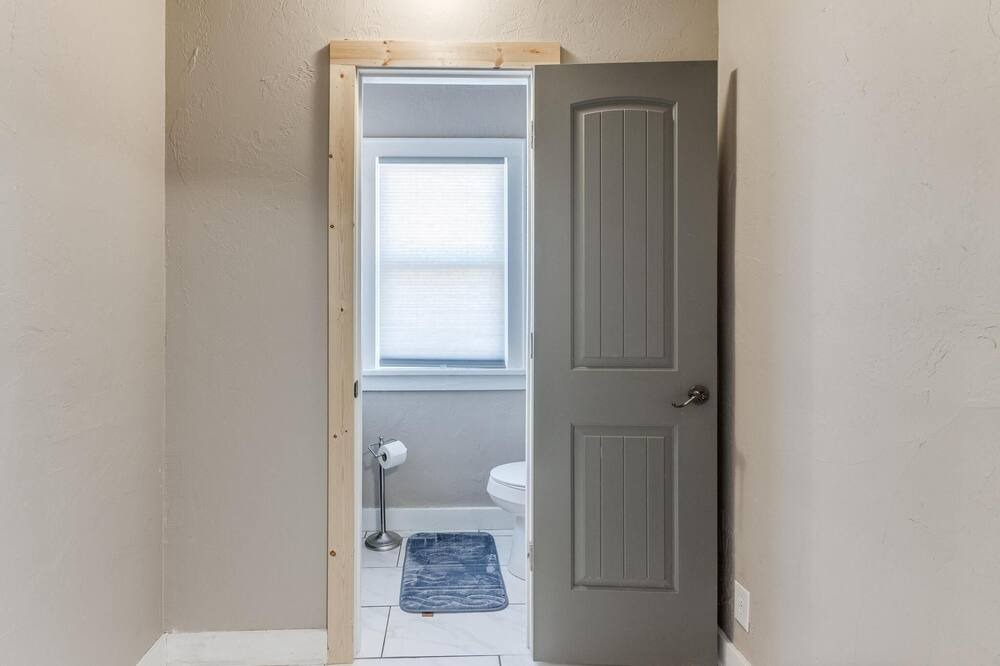 Photo of Bedroom in Central Oklahoma City
