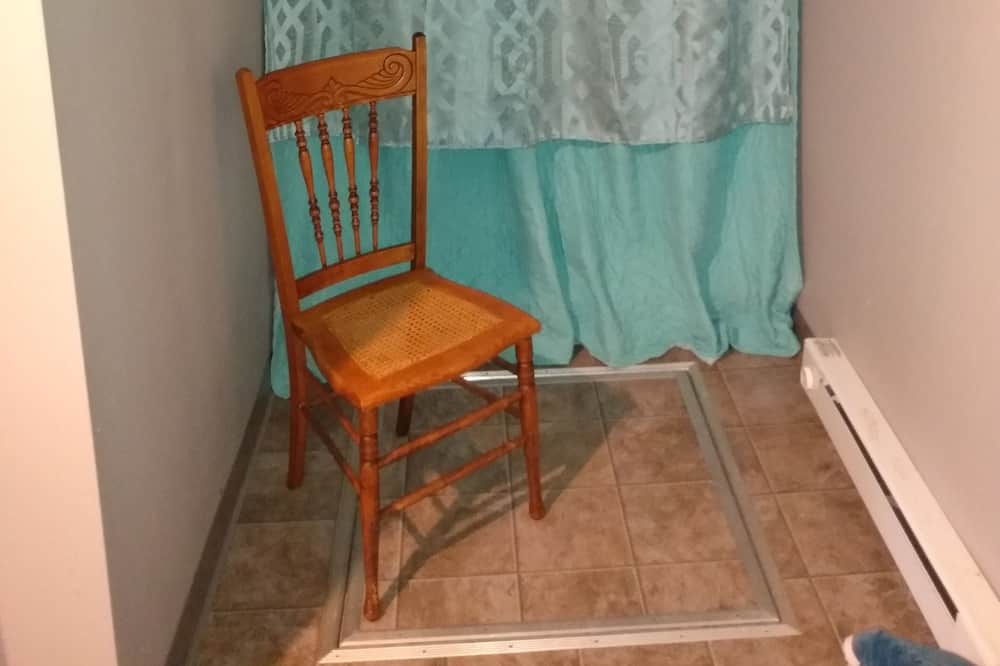 Photo of Others in Aldenville