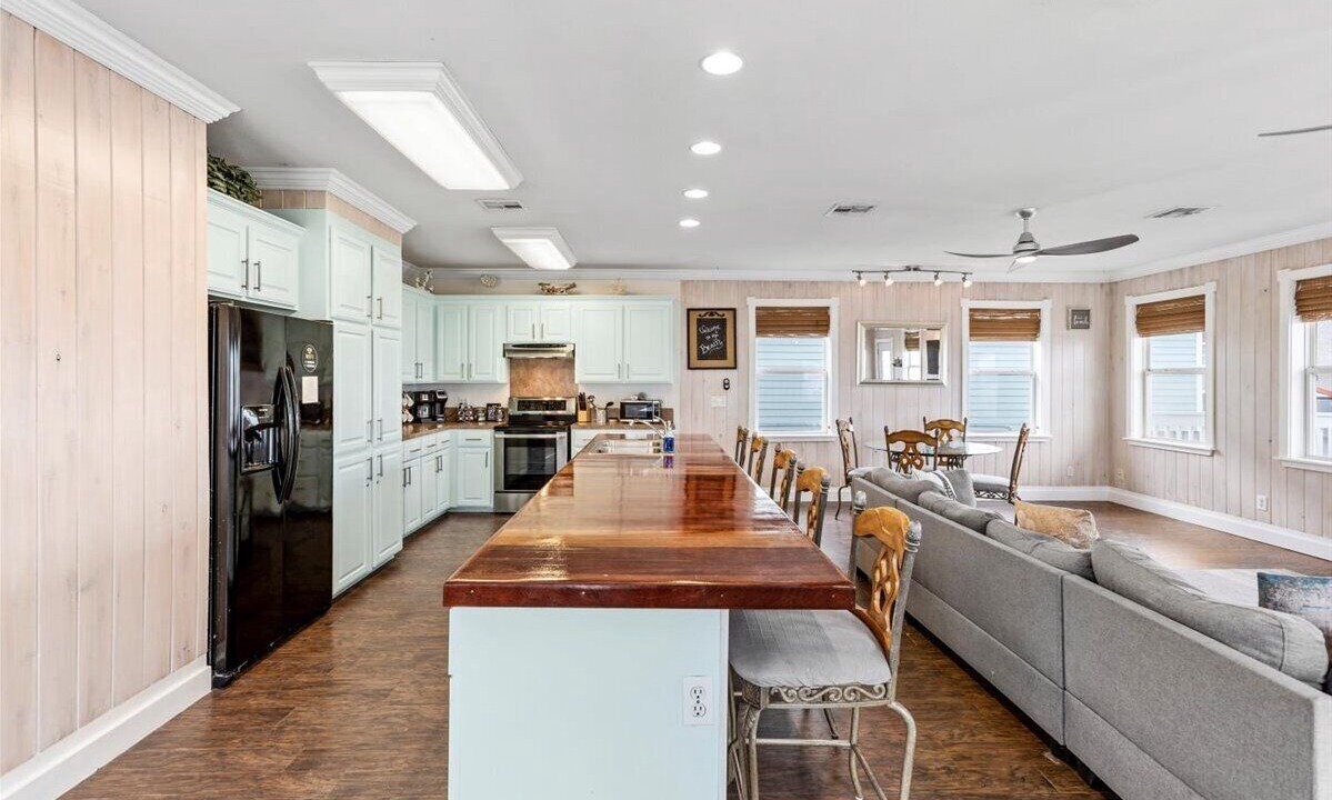 Photo of Kitchen in Crystal Beach