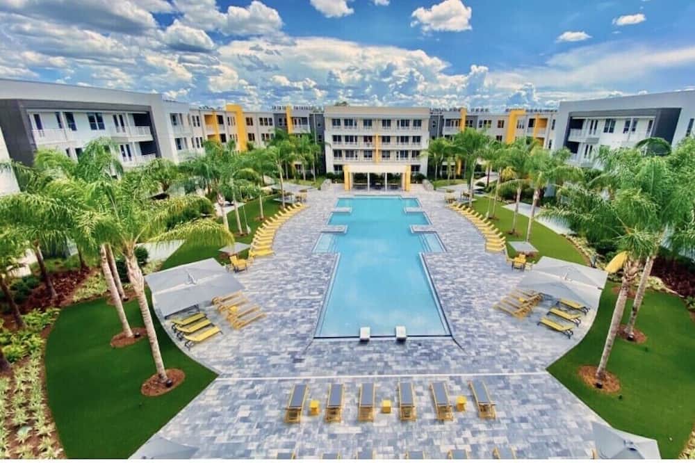 Photo of Outdoor in Deerwood