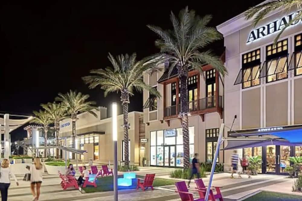 Photo of Others in Deerwood