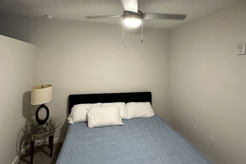 Photo of Bedroom in Deerwood
