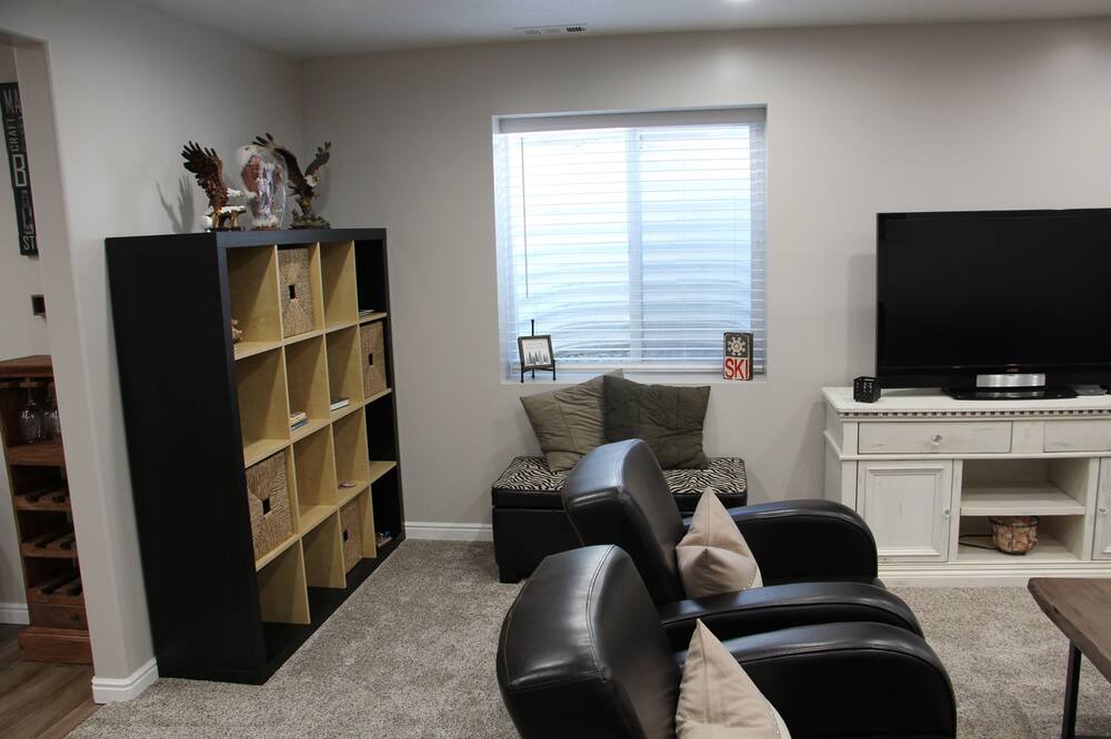 Photo of Livingroom in North Ogden