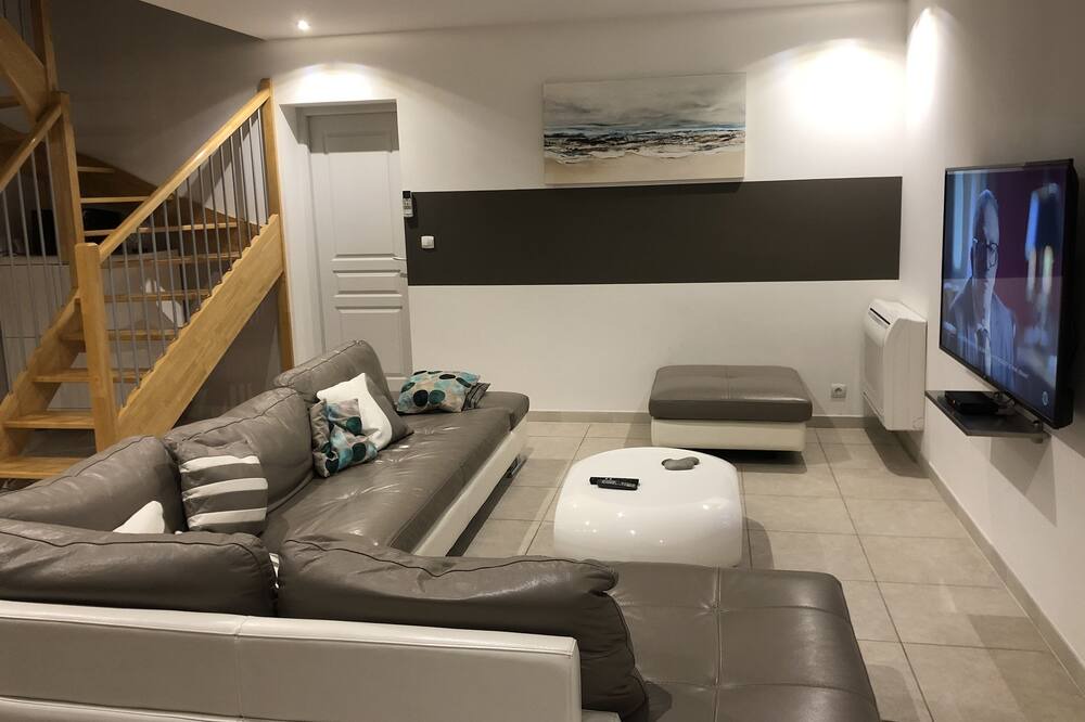 Photo of Livingroom in Blauzac