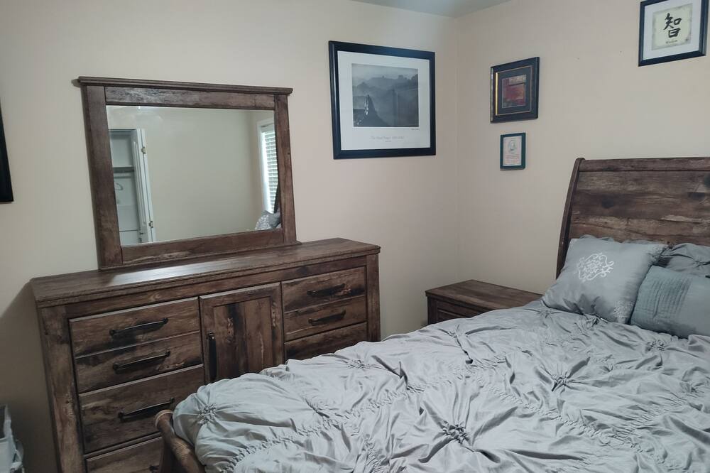 Photo of Bedroom in Jeffersontown