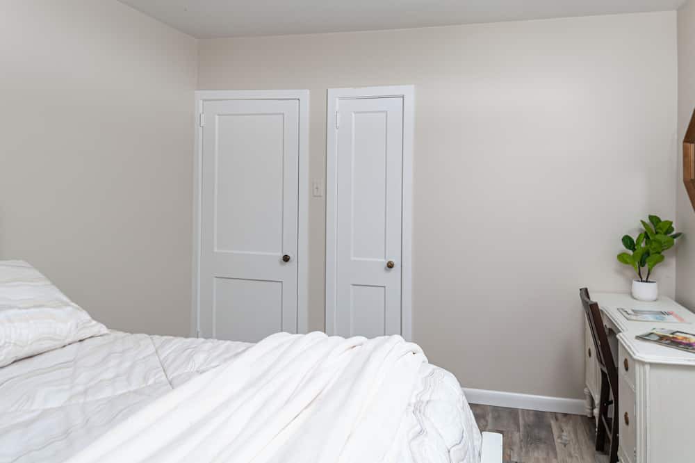 Photo of Bedroom in Narvon