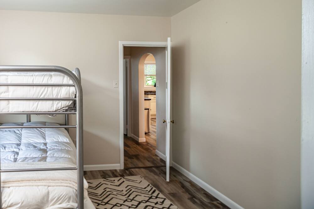 Photo of Bedroom in Narvon