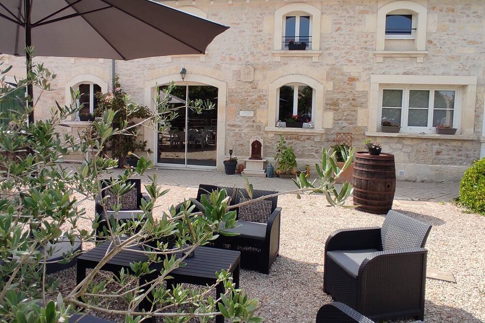 Photo of Others in Brizambourg