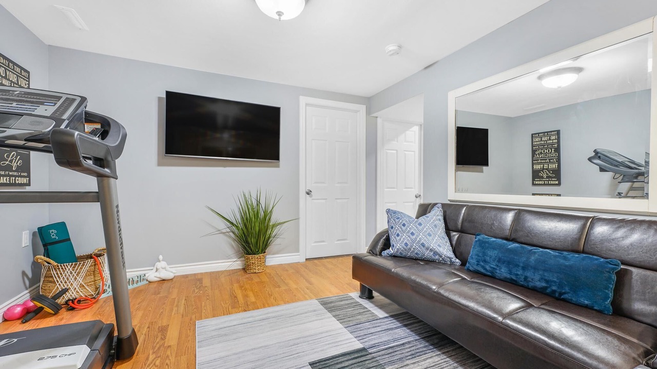 Photo of Livingroom in Norval
